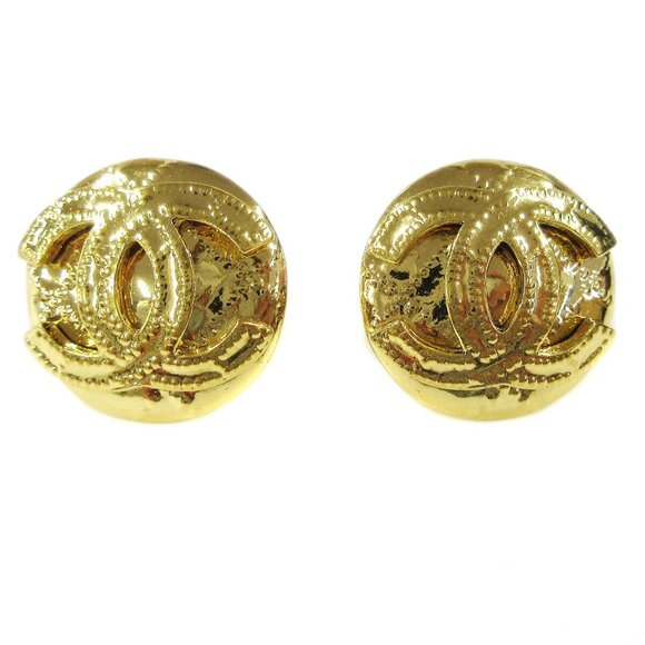 Chanel Button Earrings Clip-On Gold - Picture 1 of 4